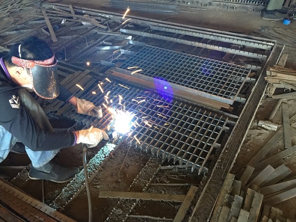 對插鋼格柵.jpg 對插鋼格柵.jpg